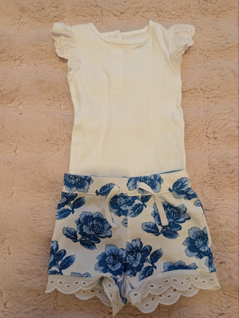 Janie and Jack White Baby Onesie And Blue Floral Shorts Set 6-12 Months